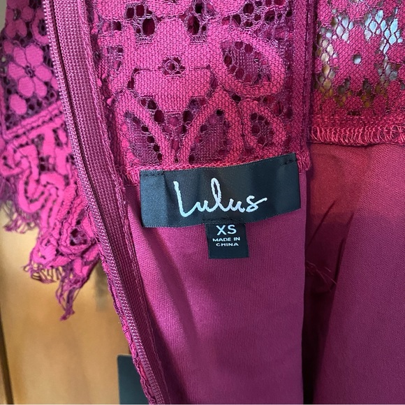 Lulu’s Lace Dress - Picture 8 of 9